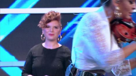 Rihanna - "Love on the Brain". Vezi interpretarea Ralucăi Răducanu, la duelul de la X Factor!