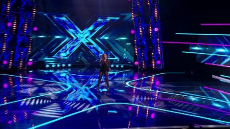Bonnie Tyler - "Total Eclipse of the Heart". Vezi interpretarea Bellei Santiago, la duelul X Factor!