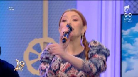 Elena Gheorghe și Grupul Vanghilismo cântă, la Neatza, melodia „Lună albă”