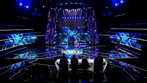 Eric Carmen - "All by myself". Vezi interpretarea Doiniţei Ioniţă, la duelurile X Factor!