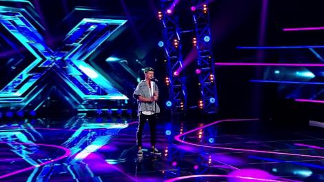 Calum Scott - "You Are The Reason". Vezi interpretarea lui Alexandru Stremiţeanu, la duelul de la X Factor!