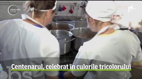 Centenarul, celebrat în culorile tricolorului