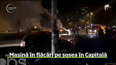 Momente de panică în traficul bucureştean. Un autoturism a fost curprins de flăcări în timp ce circula pe Calea 13 Septembrie