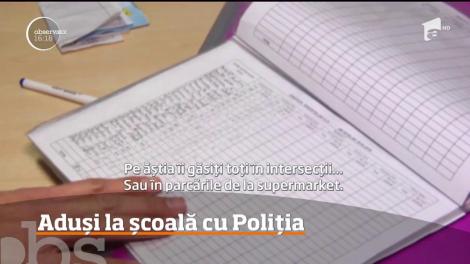 Elevi aduși la școală cu Poliția. Au început raziile la familiile unde copiii n-au mai trecut pragul şcolii din toamnă