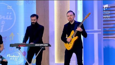 Prestige Orchestra dă startul petrecerilor de Crăciun