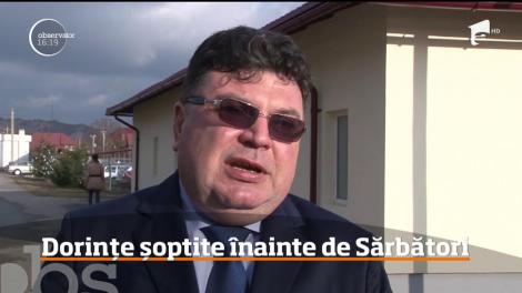 Viitorii polițiști de la şcoala din Câmpina au împodobit bradul