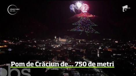 Cel mai mare pom de Crăciun din lume