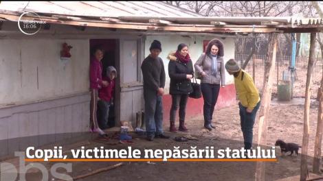 Şase copii dintr-un sat ialomiţean trăiesc în condiţii greu de imaginat! Sunt slabi, murdari şi, de când a dat frigul, sunt tot bolnavi