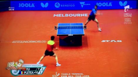 Smiley News. Jucător român, super schimb de mingi cu un chinez la Campionatul Mondial de tenis de masă