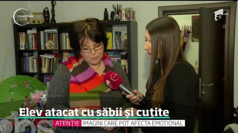 Un elev al liceului Alexandru Vlahuţă din Bucureşti a fost atacat, după ore, de o gaşcă înarmată cu bâte şi săbii