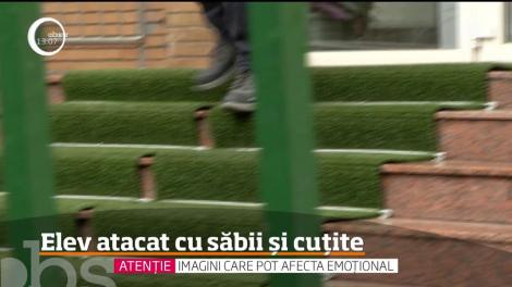 Un elev al liceului Alexandru Vlahuţă din Bucureşti a fost atacat, după ore, de o gaşcă de tineri înarmaţi cu bâte şi săbii