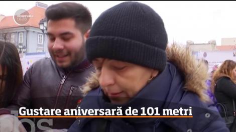 Gustare aniversară de 101 metri la Cantina Socială din Timişoara