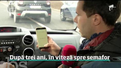 Inaugurarea primei autostrăzi urbane din România e ca un film de comedie. Ore în şir, inspectorii şi drumarii au analizat şoseaua, hârtiile şi au tăiat panglica cu întârziere