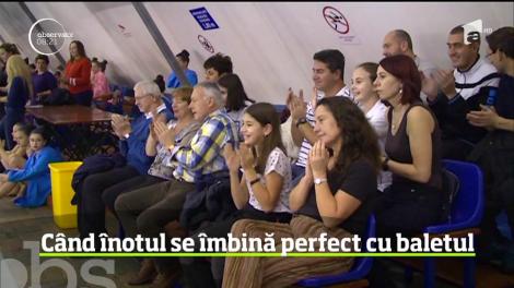Seară de basm la bazinul olimpic din Târgu Mureş! Câteva înotătoare au făcut o demonstraţie inedită