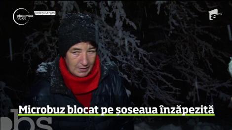 Valul puternic de ninsori a mai scăzut în intensitate, dar vremea rea continuă să facă probleme