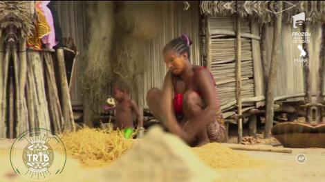 ”Mi-e foame întotdeauna!” Concurenții de la ”Ultimul Trib”, probleme cu mâncarea și igiena. Roxana Chiperi: ”Aș pleca înot acasă”