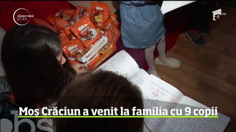 Moș Crăciun a venit la familia cu nouă copii