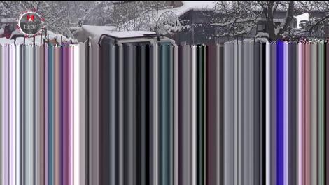 Străzi devenite patinoare din cauza poleiului