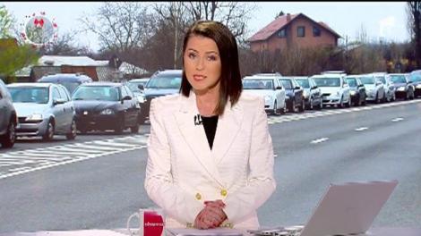 Se circulă bară lângă bară pe Valea Prahovei, iar coloanele de maşini se întind pe zeci de kilometri!