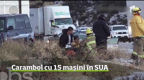 Carambol pe o autostradă, din cauza drumului înghețat! Zece oameni au fost răniți, după ce 15 mașini s-au ciocnit