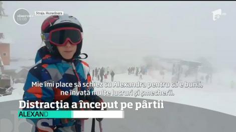 În staţiunile montane, distracţia de sfârșit de an a început pe pârtii