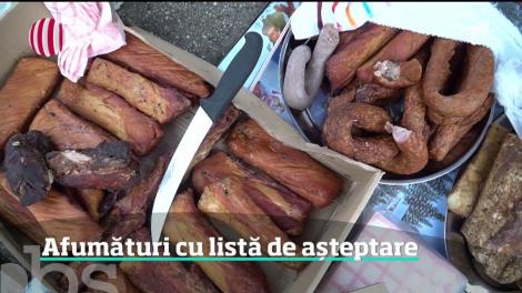 Produse tradiţionale afumate, la mare căutare înainte de Revelion