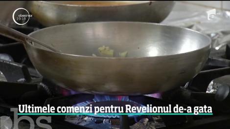 Comenzile la domiciliu pentru mesele de Revelion, soluția perfectă pentru cei care nu au găsit loc în restaurante