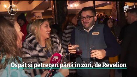 Ospăț și petreceri până în zori, de Revelion