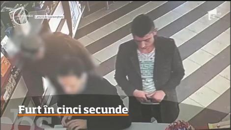 Furt în cinci secunde! Totul a fost suprins de camerele de supraveghere ale unui magazin