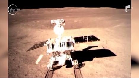 La 12 ore de la aselenizare, primul echipaj robotic ajuns pe partea întunecată a Lunii şi-a început misiunea