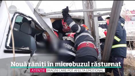 Nouă oameni au fost răniţi într-un accident şocant, pe autostrada Bucureşti-Piteşti. Un microbuz a zburat pur şi simplu peste un parapet