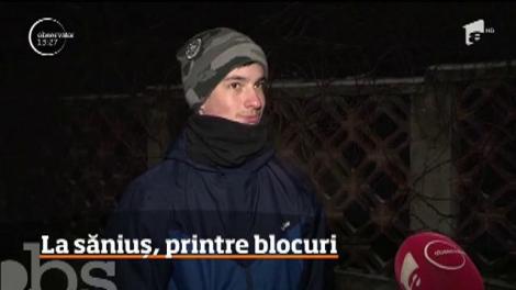 În timp ce unii se bucură de pârtii în această perioadă, alţii îşi găsesc distracţia