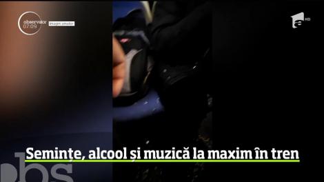 Imagini revoltătoare, surprinse într-un tren plin cu pasageri! Cum a fost filmat un grup de călători - VIDEO