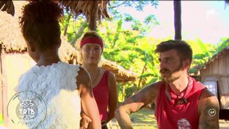 ”Crocodilii” își dau hainele pentru mâncare!: ”Două perechi de pantaloni, încălțăminte, un tricou, un costum de baie. Mai dam?”