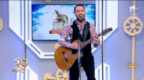 Claudiu Mirea c&acirc;ntă, la Neatza, melodia "We Are The Ones"