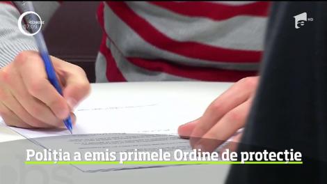 Polițiștii emit ordine de protecţie provizorii pentru persoanele agresate