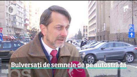 Șoferi sunt bulversaţi de indicatoarele de pe autostrăzi