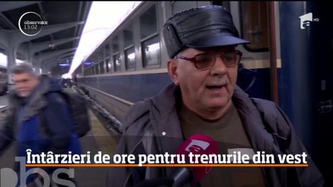 Cod galben de ninsori și de viscol, în 12 județe din țară! Traficul feroviar a fost dat peste cap complet