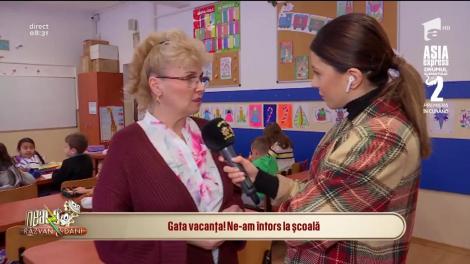 A început școala! Până la următoarea vacanță mai sunt trei săptămâni!