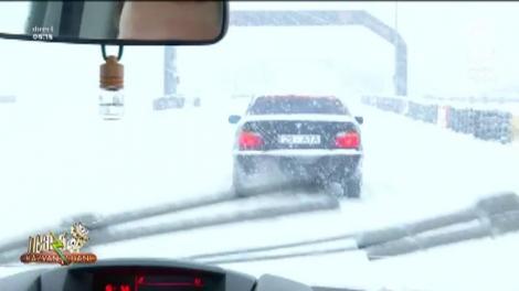 Noi amenzi pentru șoferii și bicicliștii care folosesc telefoanele în trafic:”Sunt 13 morți în live-uri! Tehnologia a depășit legislația!” 