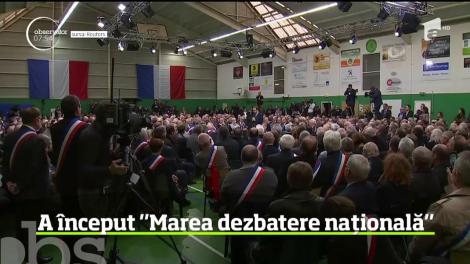 "Marea dezbatere naţională", programul prin care Emmanuel Macron vrea să pună capăt crizei provocate de seria de proteste publice care au zguduit ţara, a început în Franţa