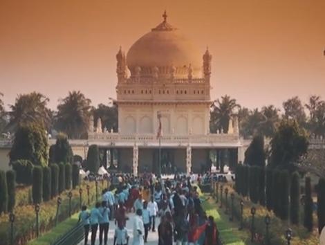 Nouă cupluri de vedete pleacă în aventura vieții! ”Asia Express” revine la Antena 1, din 10 februarie!