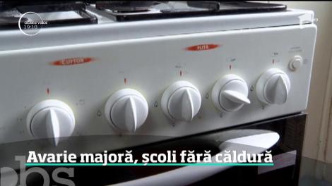 O avarie RADET a închis cinci şcoli în Bucureşti, iar 1.500 de familii îndură frigul din apartamente!