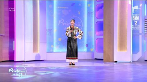 Nadia Duluman - "Azi le c&acirc;nt părinţilor"