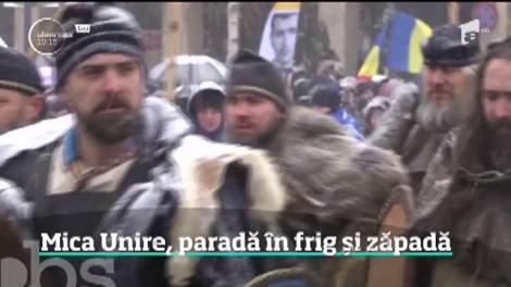Mica Unire, paradă în frig și zăpadă