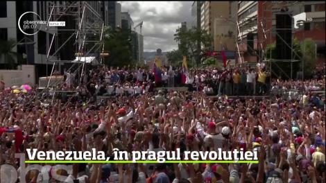 Venezuela este în pragul revoluţiei. Confruntări violente de stradă au loc în capitală şi în alte oraşe mari, iar preşedintele parlamentului, lider al opoziţiei, s-a autoproclamat şef al statului