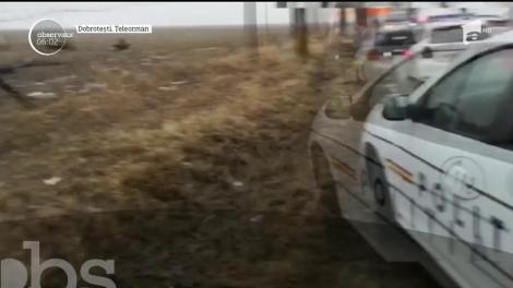 Ploaia de gheaţă a provocat tragedii şi accidente în lanţ, a închis drumuri şi a izolat localităţi