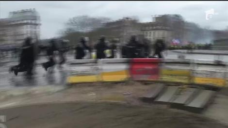 "Vestele galbene" au ieşit din nou la proteste. Unde s-au înregistrat cele mai grave violențe