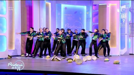 Mini Vogue, dans senzațional la "Prietenii de la 11"