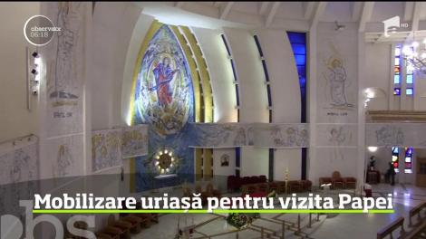 Pregătirile sunt în toi pentru vizita istorică a Papei Francisc care va avea loc peste patru luni